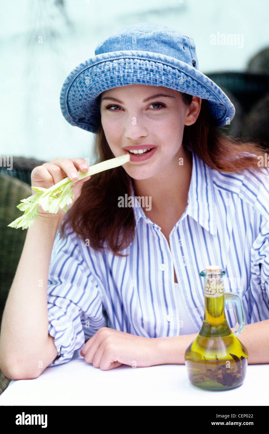 denim floppy hat