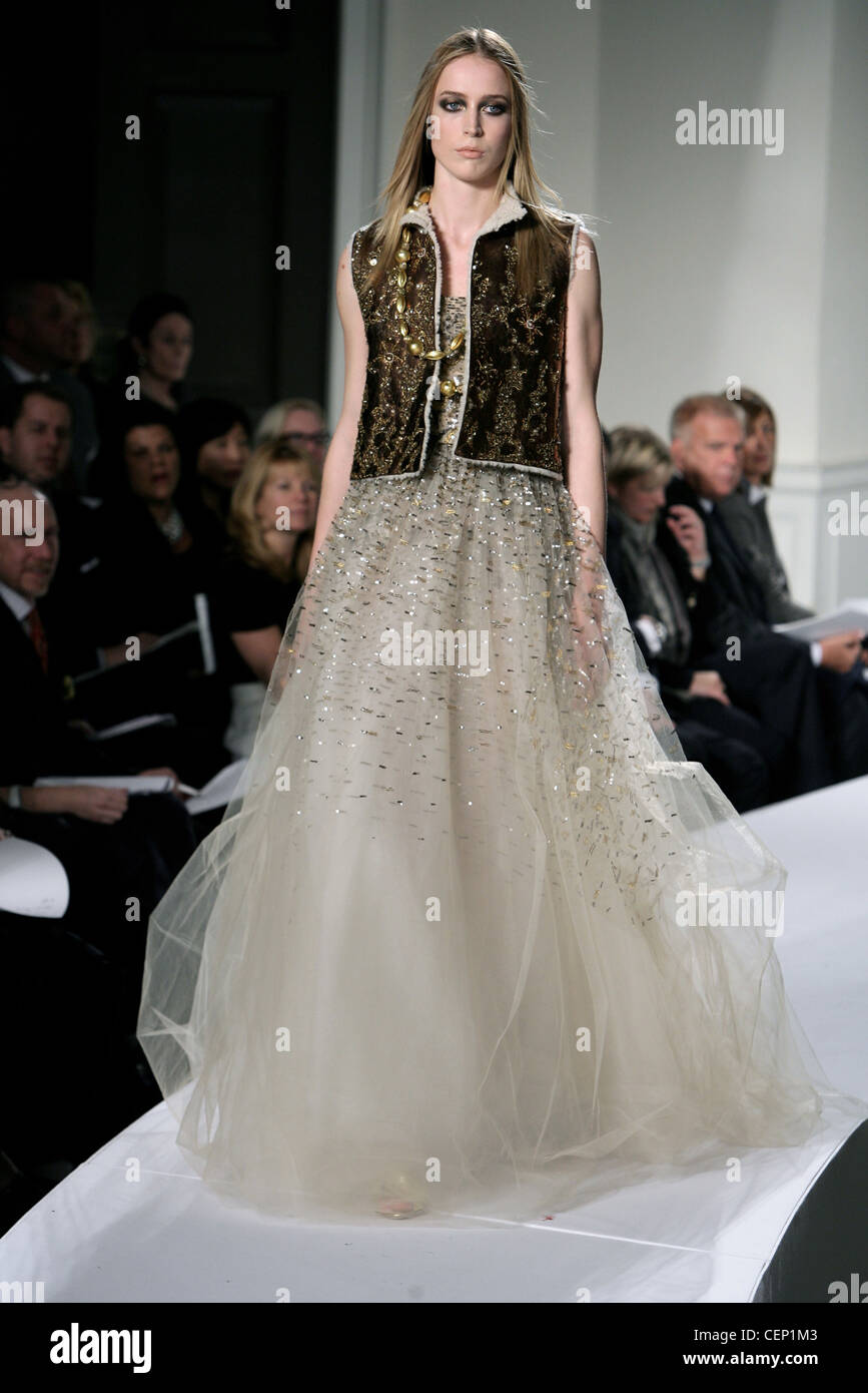 Transparent Pictures of Oscar De La Renta Dresses