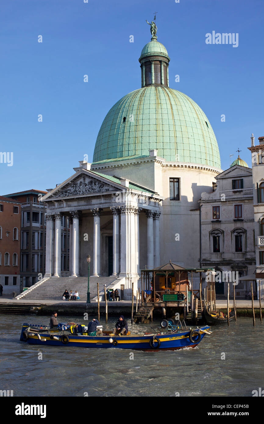 San Simeon Piccolo church in Venice, Italy Stock Photo Alamy