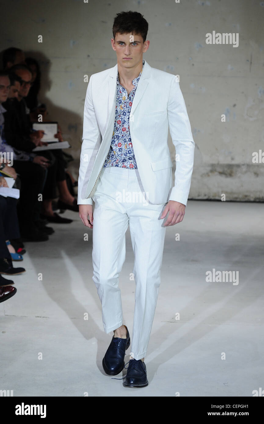 Christian Lacroix Paris Ready to Wear Menswear Spring Summer 2012 Stock