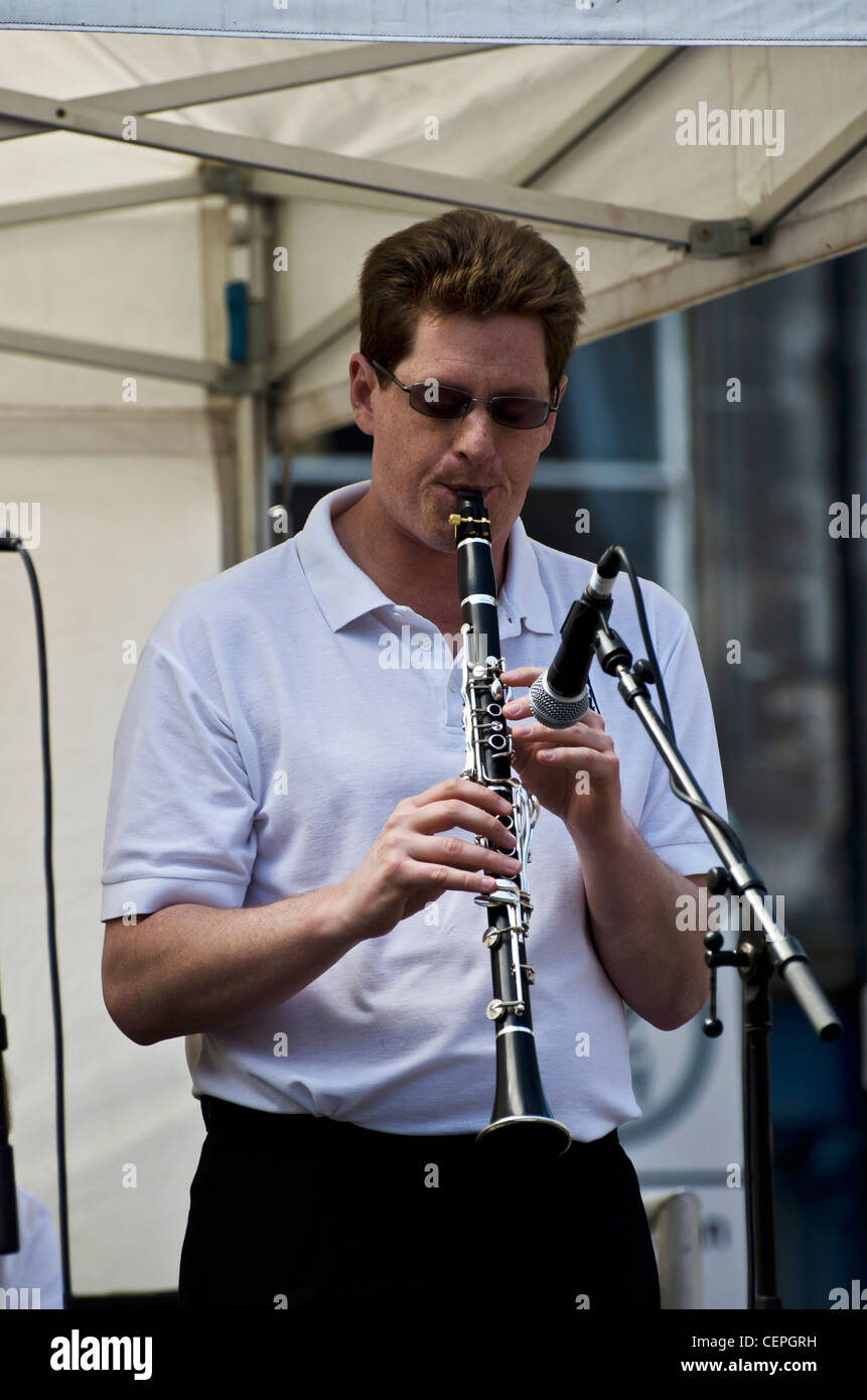 Duncan Hemstock playing with Laurie Chescoe's Reunion Jazz Band at the opening of the Edinburgh Jazz and Blues Festival. Stock Photo