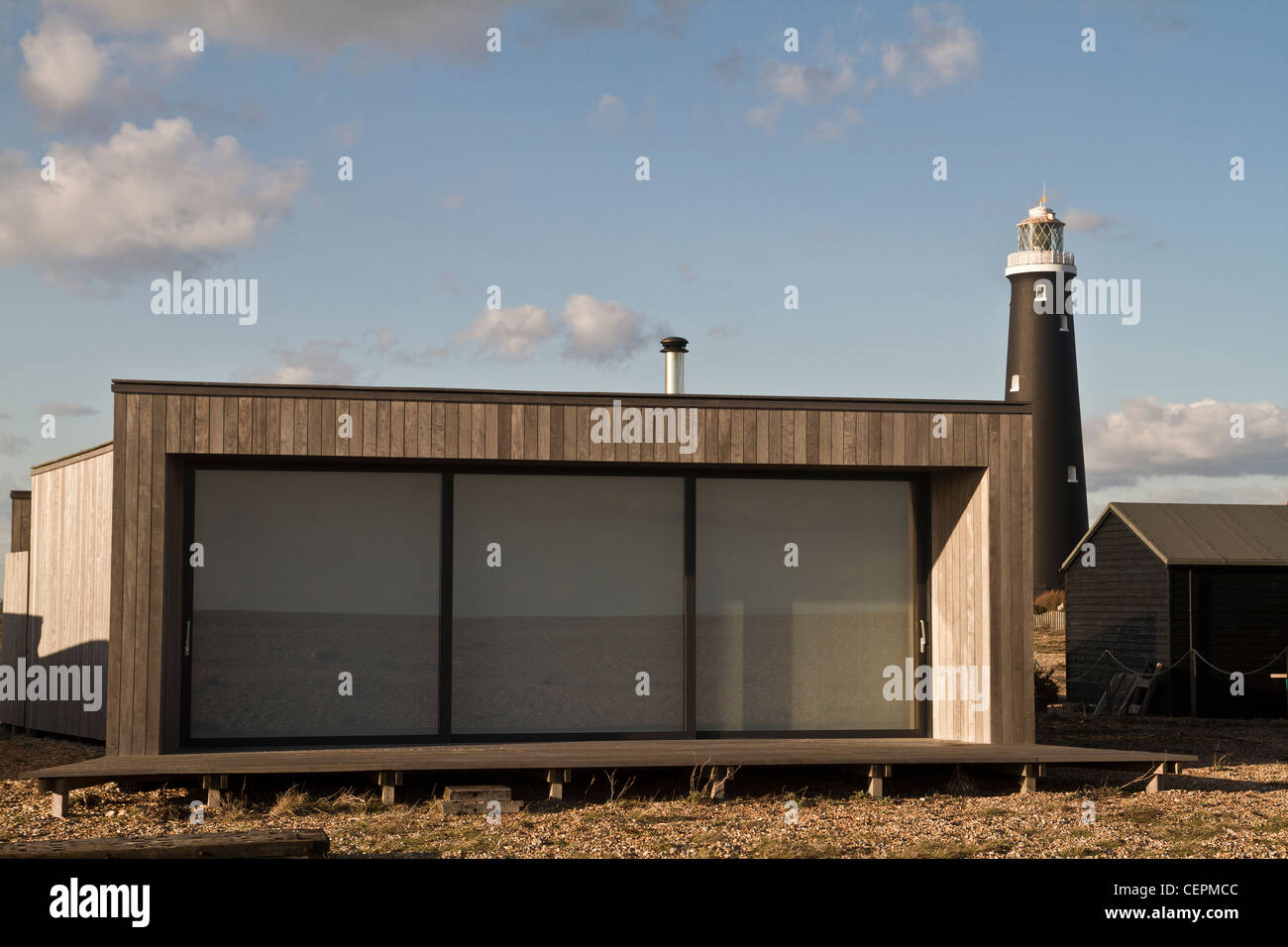 A Simon Conder designed beach house in Dungeness in Kent Stock Photo