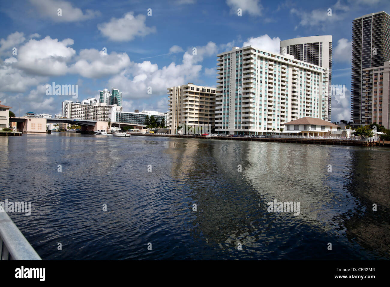 Hallandale beach hi-res stock photography and images - Alamy