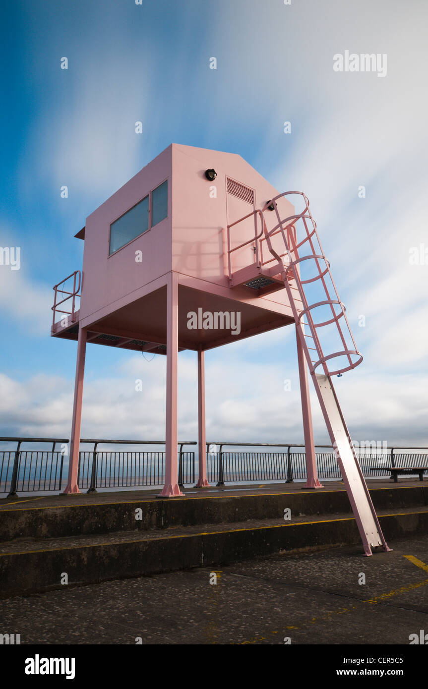 The Pink Hut at Cardiff Bay Barrage, Cardiff. South Wales, UK. It is used by local yacht clubs as a lookout and to run races. Stock Photo