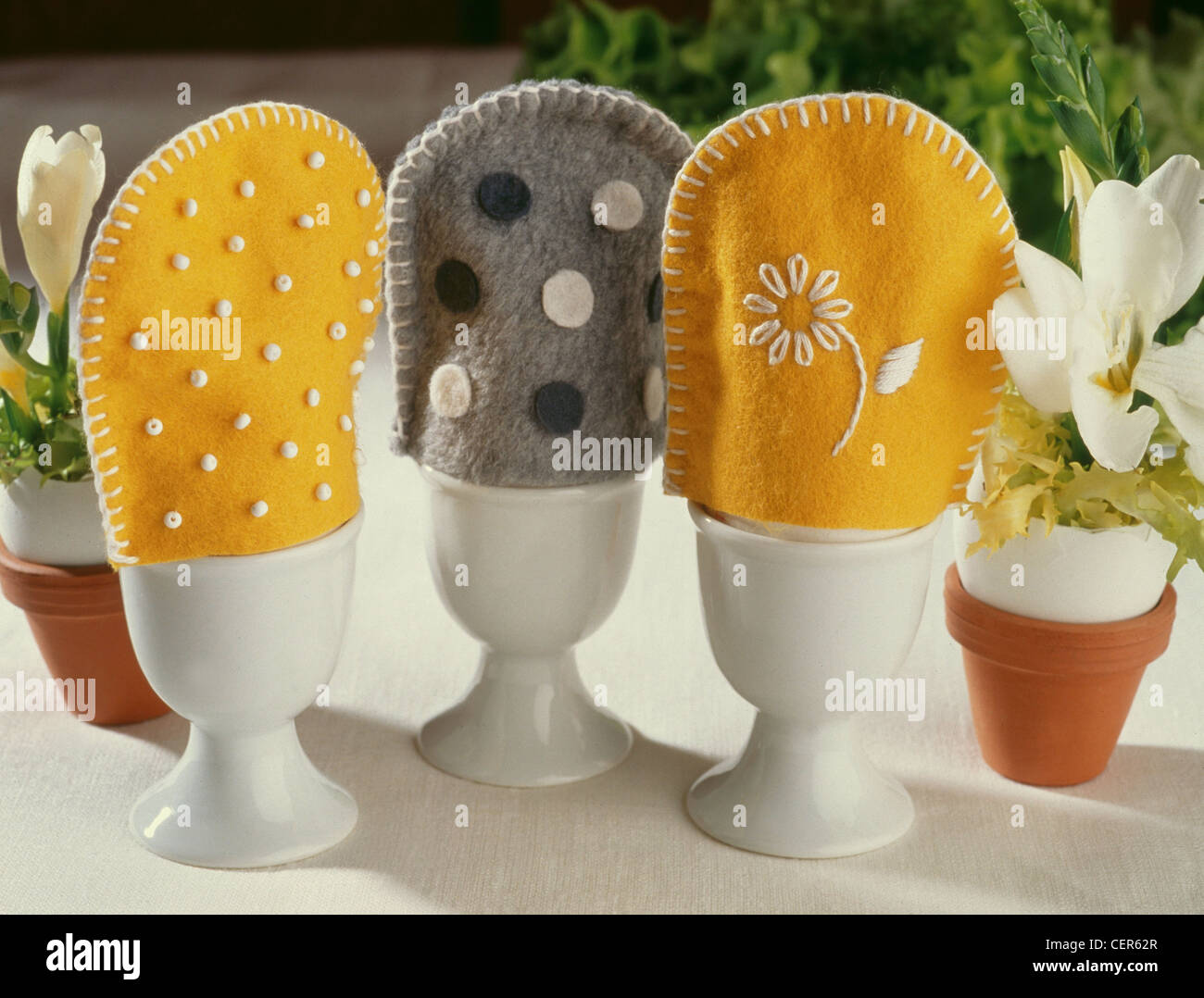 Easter Chicken Table Decorations To Make Decorated Fabric Egg