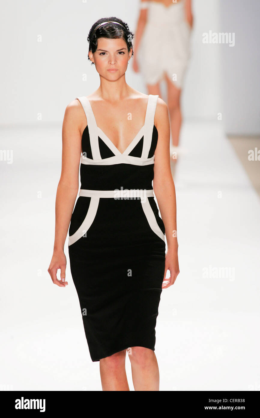 Wearing a sass and bide dress hi-res stock photography and images - Alamy