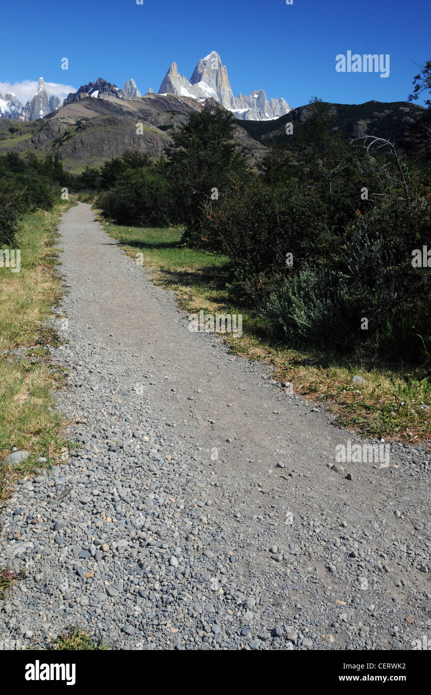 Track towards Monte Fitz Roy, Los Glaciares National Park, Patagonia, Argentina Stock Photo