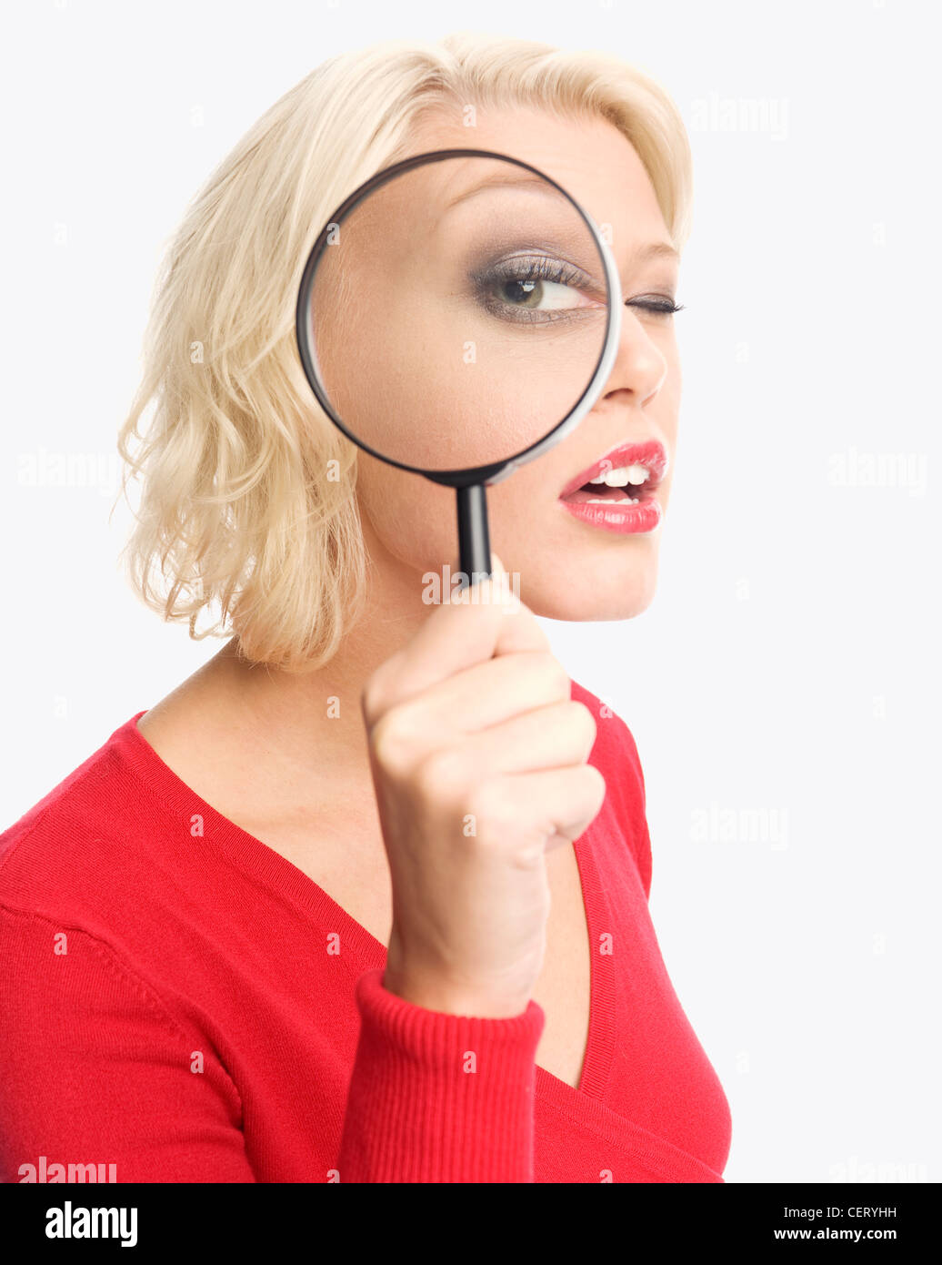 Magnifying glass eye hires stock photography and images Alamy