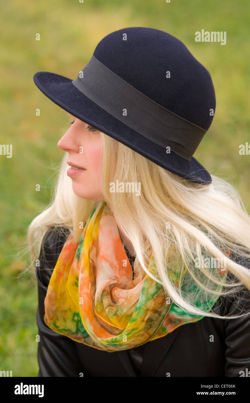 attractive young woman with a beautiful headdress Stock Photo - Alamy