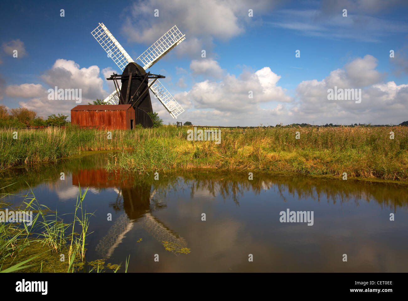 Herringfleet Windmill on the Norfolk and Suffolk Broads Stock Photo - Alamy