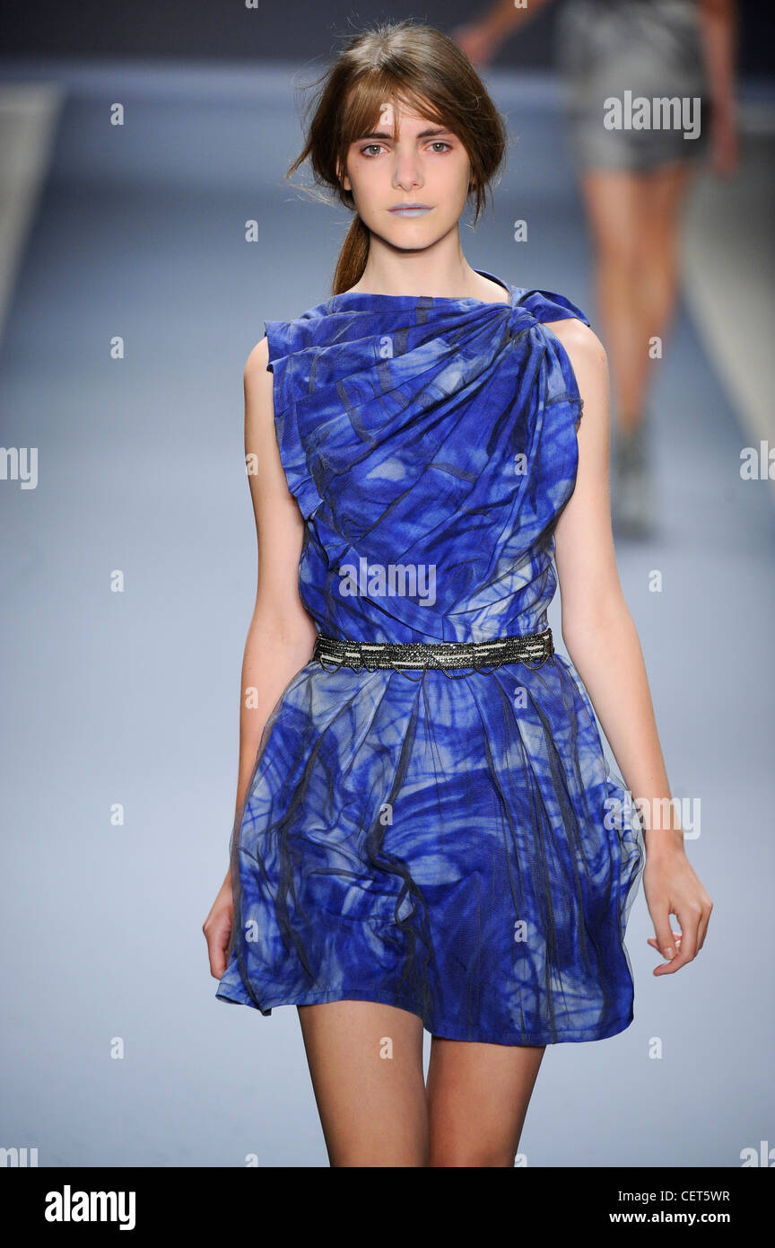 Doo Ri New York Ready to Wear Spring Summer Blue asymmetric short ...