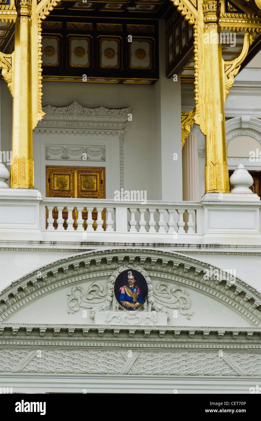 Entrance of the Throne Hall Grand Palace, Bangkok, Thailand, with the Portrait of King Rama V Chulalongkorn the Great Stock Photo