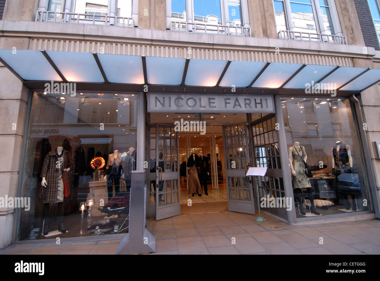 Bond street clothes shops hi-res stock photography and images - Alamy