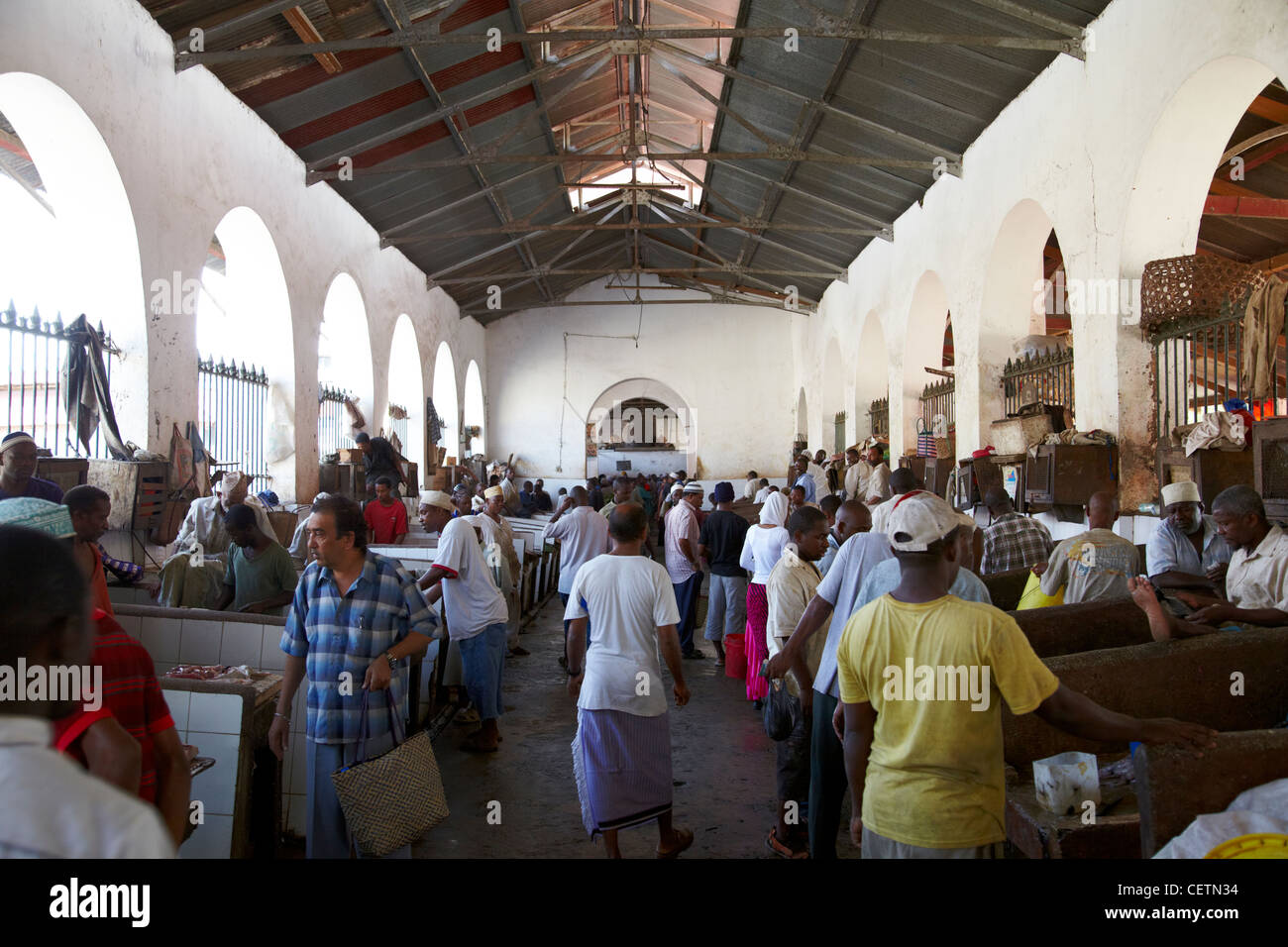 Zanzibar indoor fish market Stock Photo Alamy