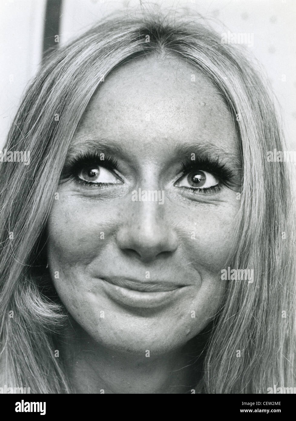 Clodagh rodgers hires stock photography and images Alamy