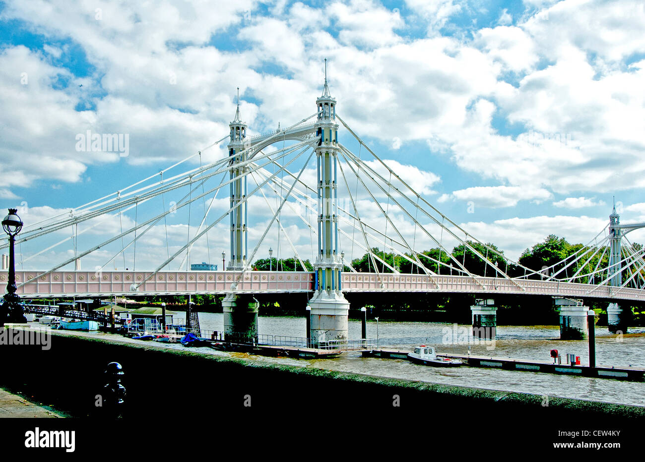 Albert Bridge in London, connecting Chelsea and Battersea Stock Photo