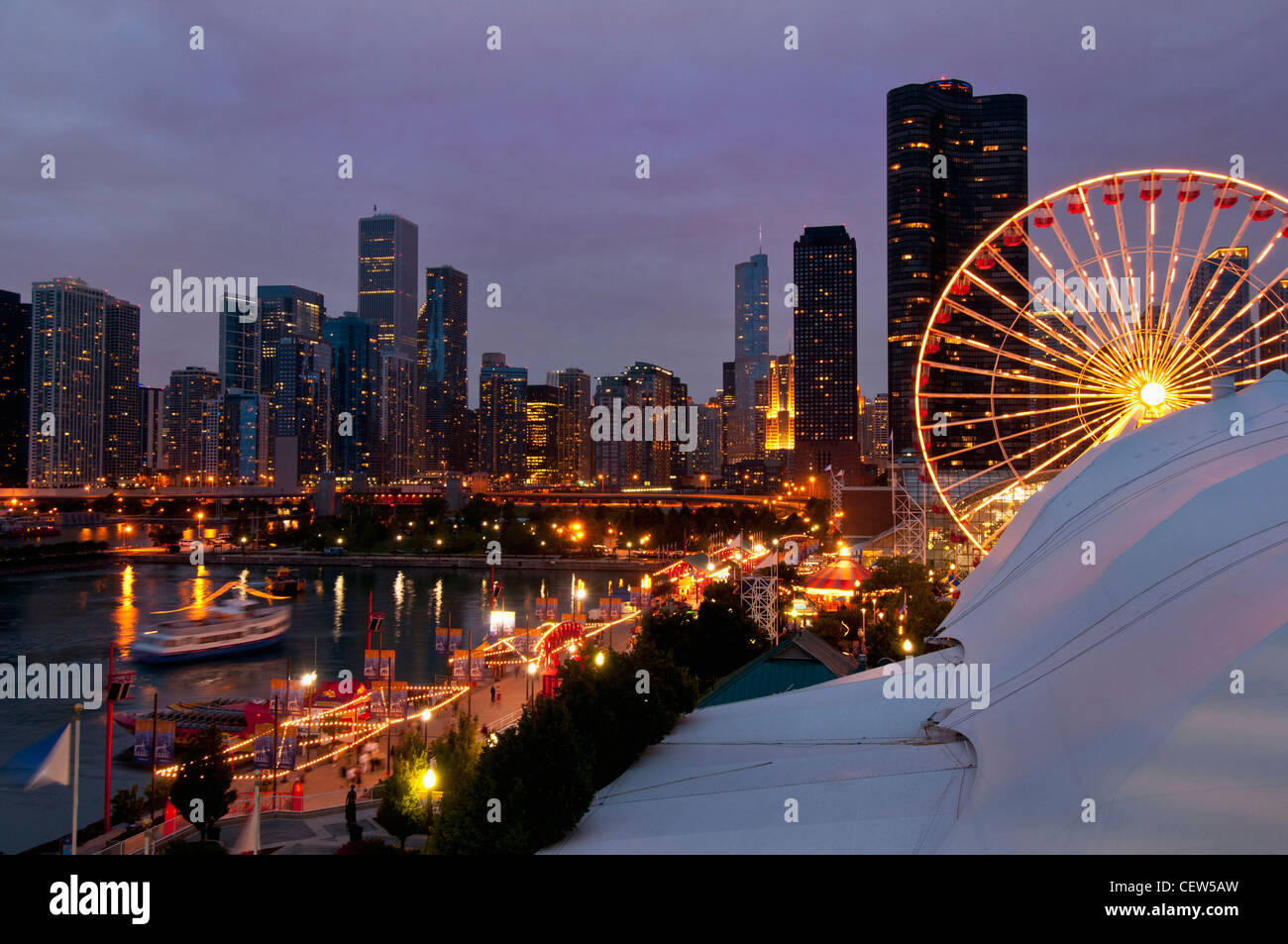 Chicago Navy Pier and skyline at night Stock Photo Alamy