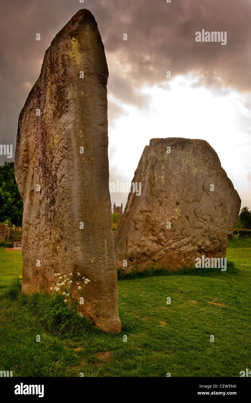 Standing stones, Avebury The Avebury ring is the oldest stone ring that is  known to be in existence anywhere in the world Stock Photo - Alamy