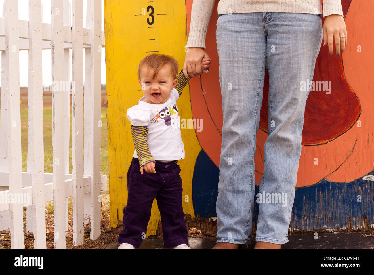 Height measuring chart hires stock photography and images Alamy