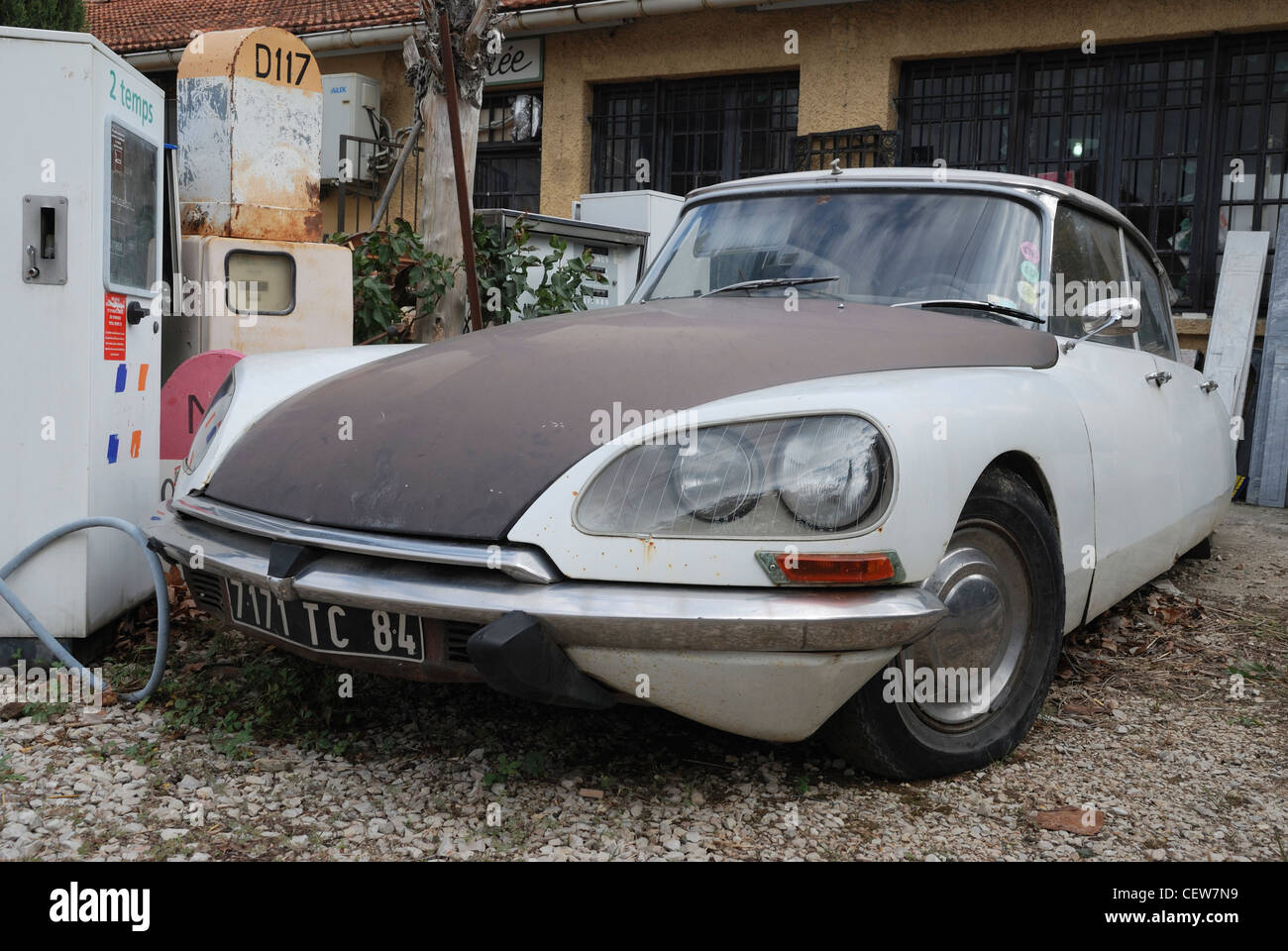 A Citroen DS car on display at an antique shop. Orange, Vaucluse, Provence, France. Stock Photo