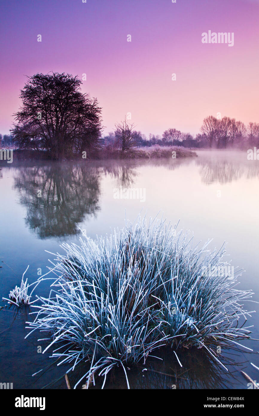 A frosty Cotswold winter sunrise on the River Thames at Lechlade, Gloucestershire, England, UK Stock Photo