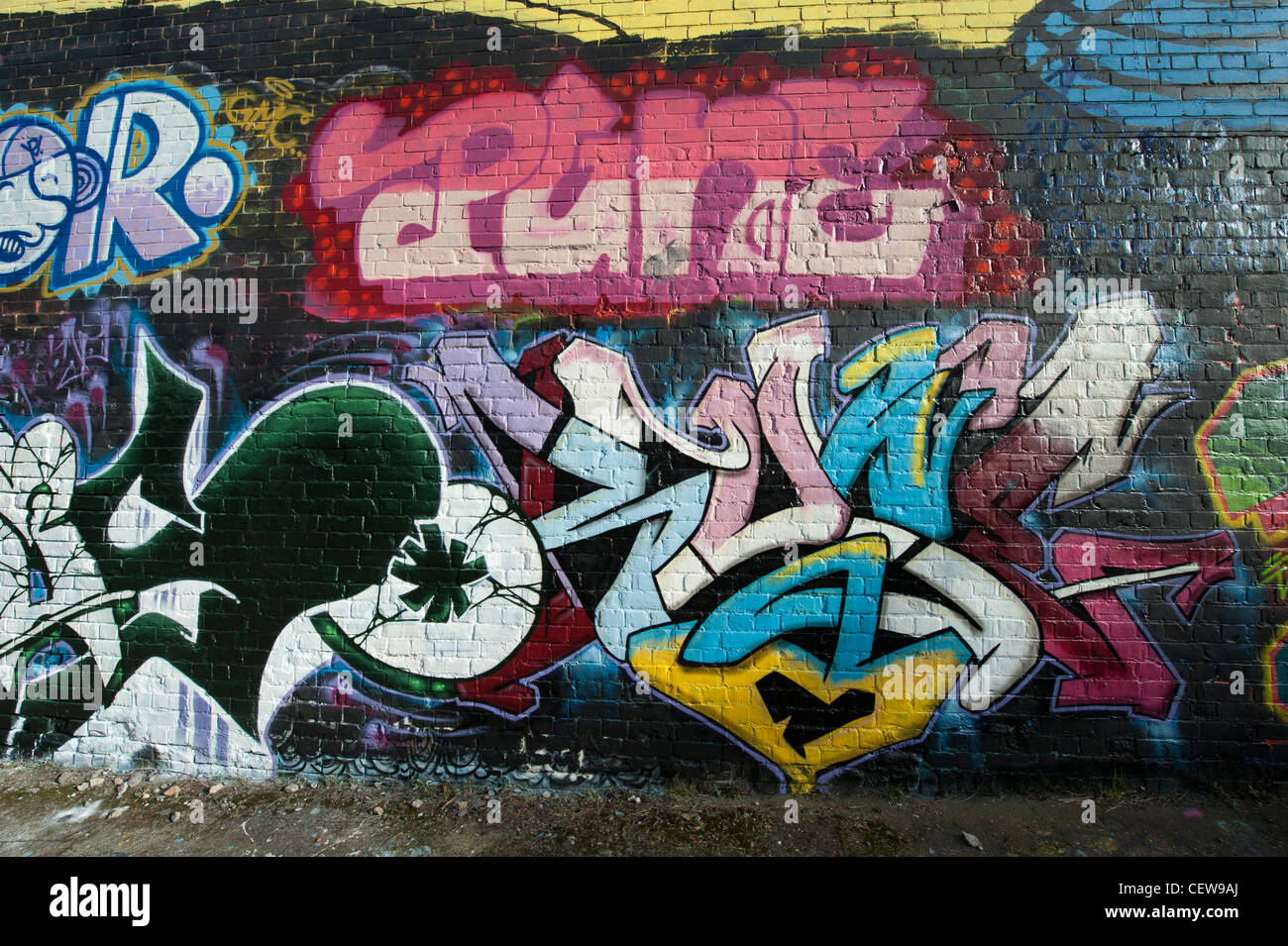 graffiti wall Newcastle upon Tyne Stock Photo Alamy