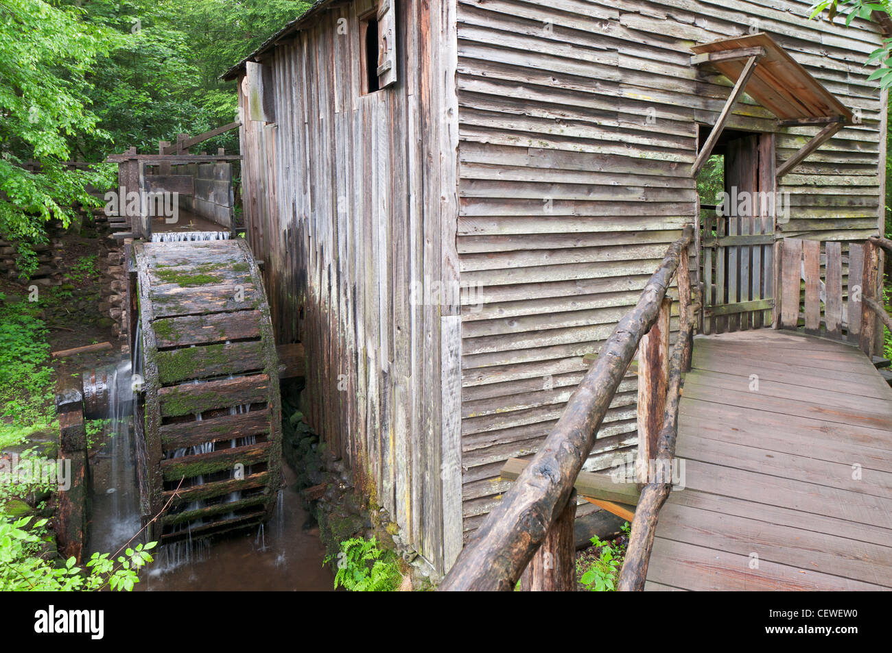 Tennessee, Great Smoky Mountains National Park, Cades Cove, John P. Cable Grist Mill, built 1870. Stock Photo