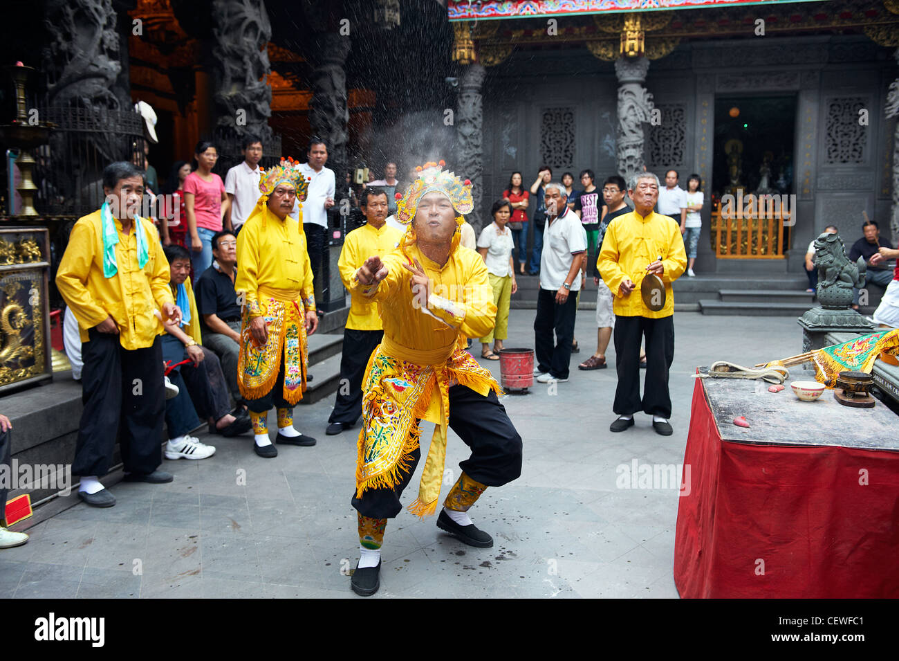 Dancers at Daoist Full Moon Ceremony taken place at the Zushi Temple in ...