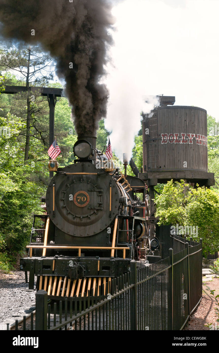 Tennessee, Pigeon Dollywood Express, coalfired steam train