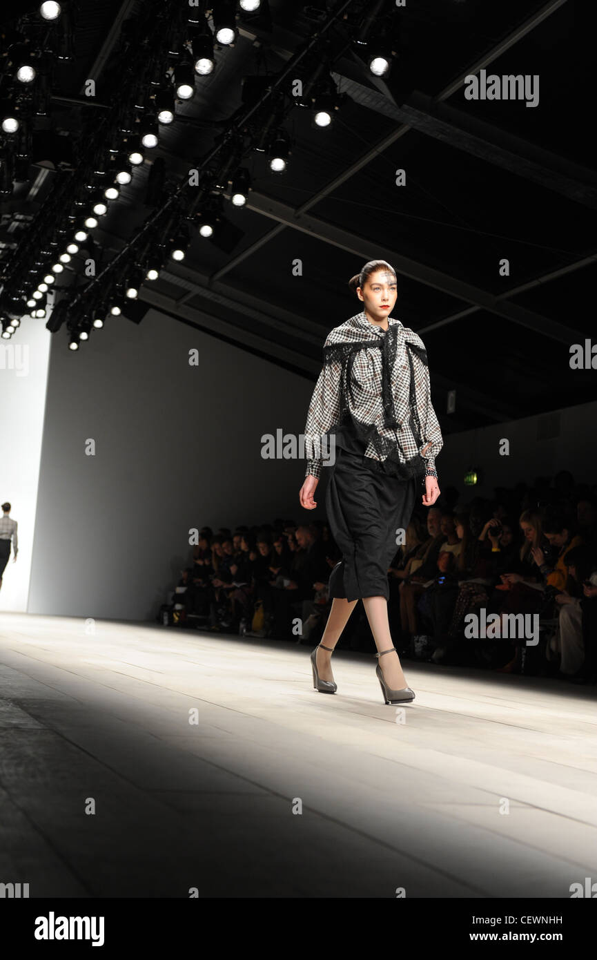 London Fashion Week Runway - Antoni Alison Designer AW 2012/13 at BFC ...