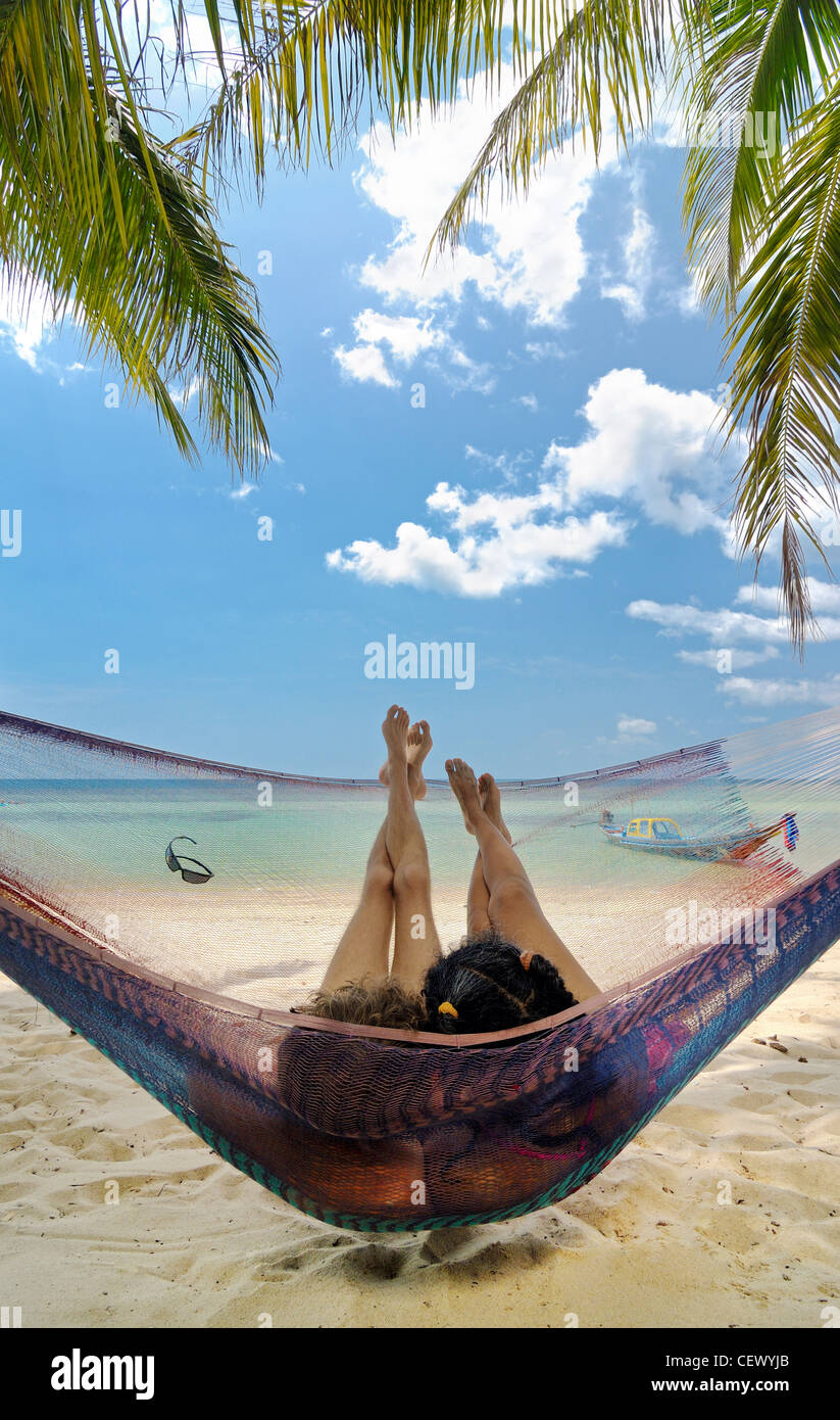 Hammocks in tropics hi-res stock photography and images - Alamy