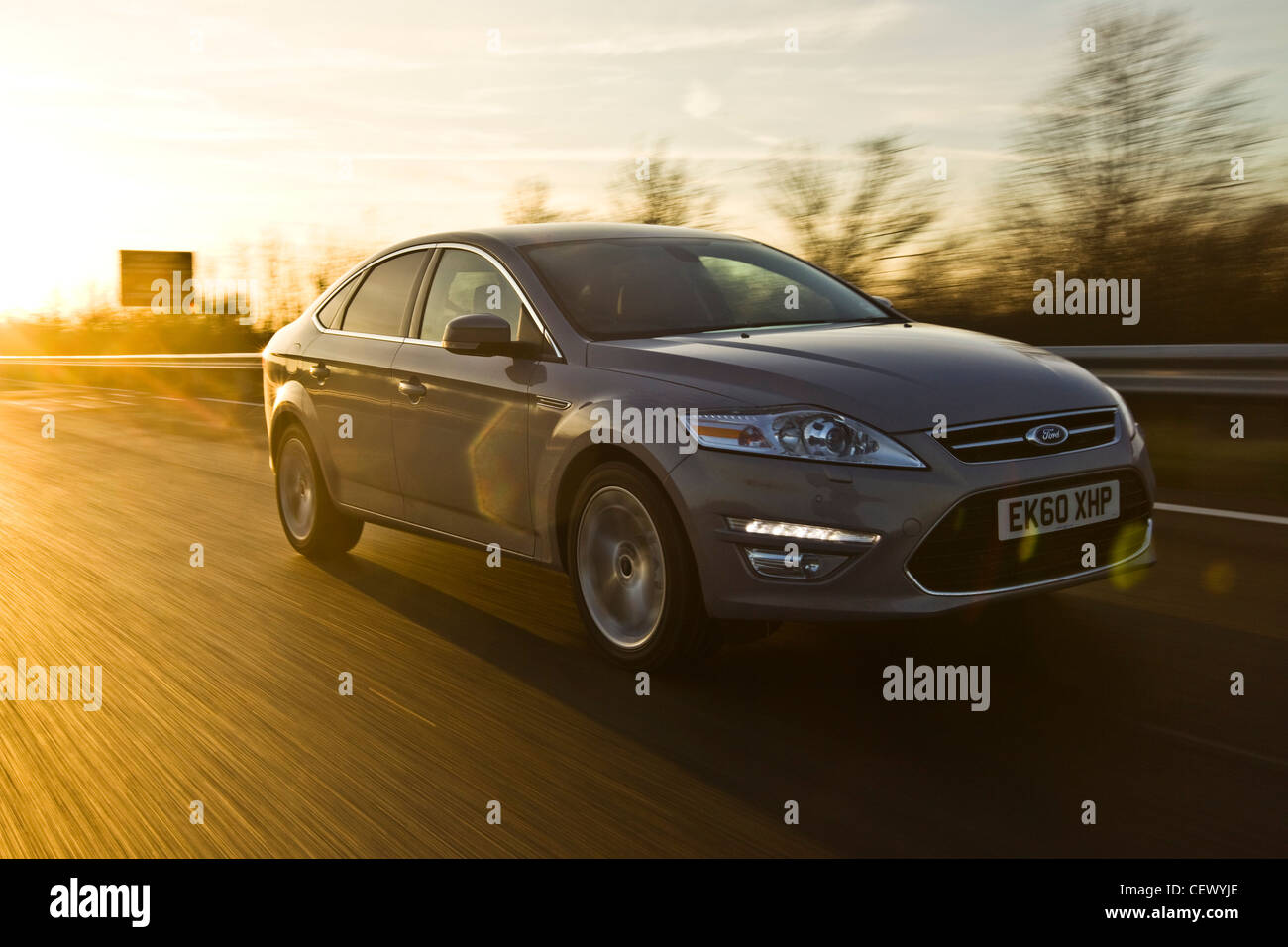 Ford mondeo hi-res stock photography and images - Alamy