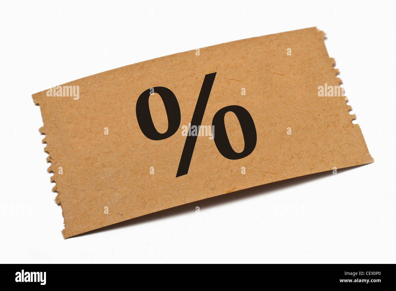 Detailansicht einer Karte aus Papier mit einem Prozent Symbol | Detail photo of a paper card with a percentage sign Stock Photo
