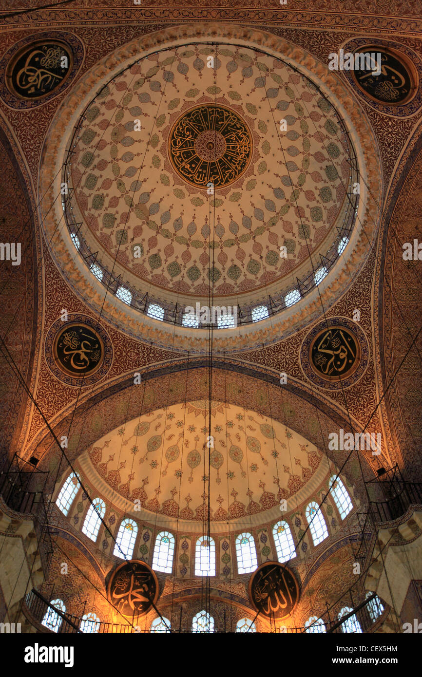 Muslim mosque istanbul yeni camii hi-res stock photography and images ...