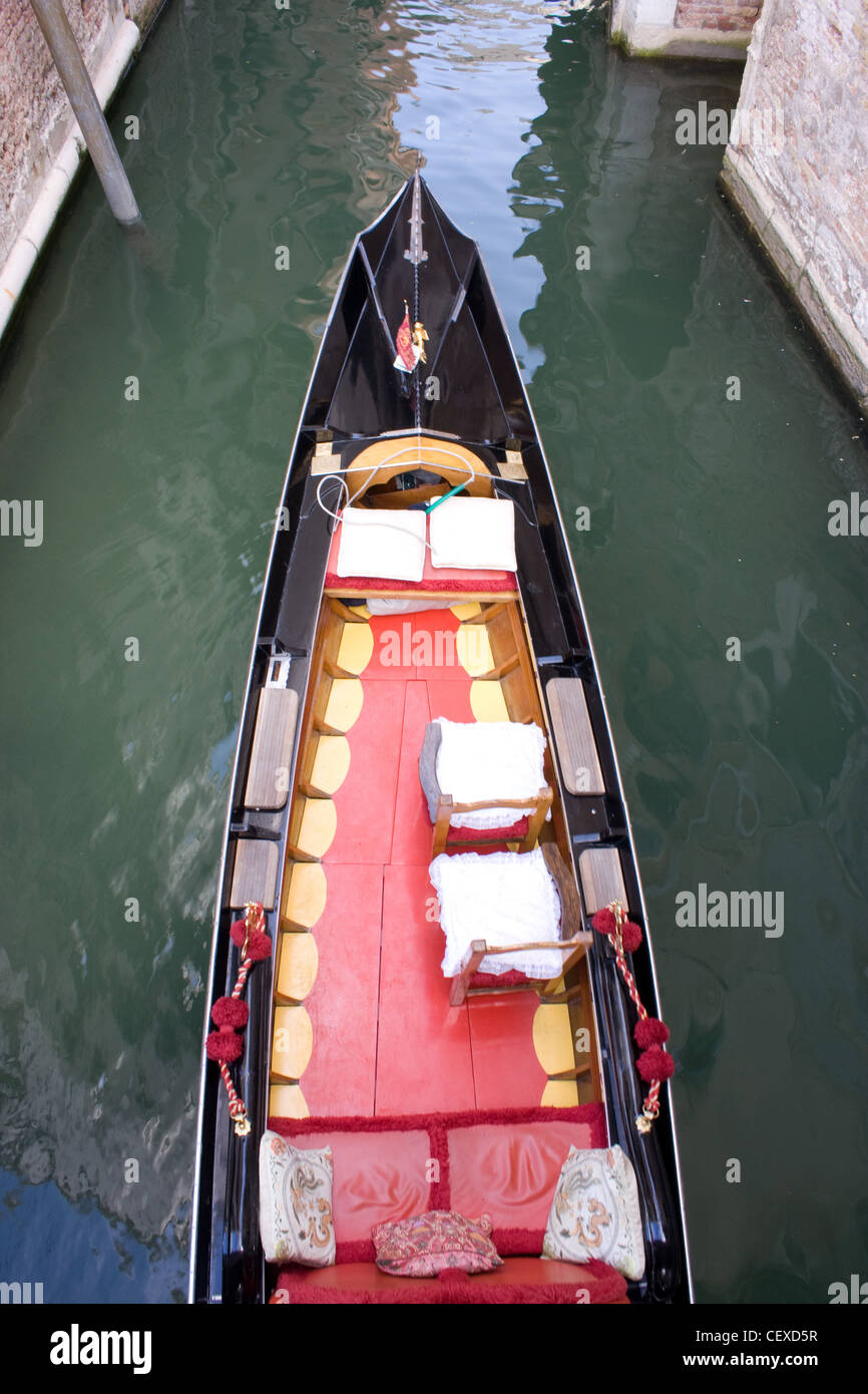 Gondola in the channels of Venice Stock Photo - Alamy