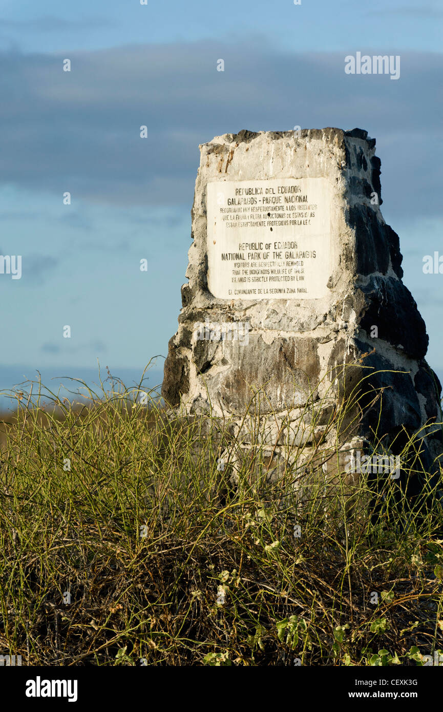 Galapagos national park sign hi-res stock photography and images - Alamy