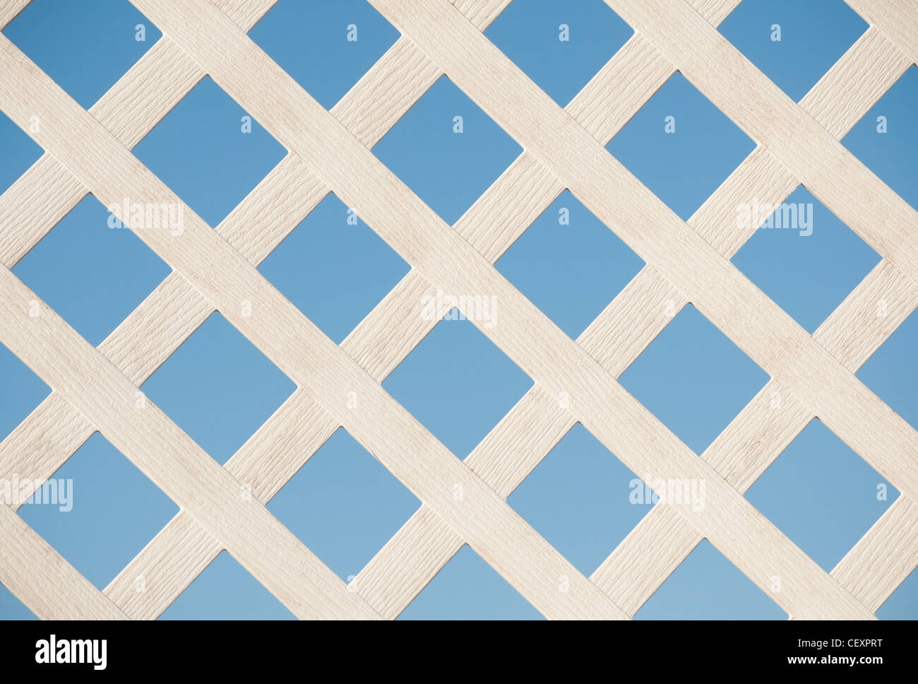 White lattice hi-res stock photography and images - Alamy