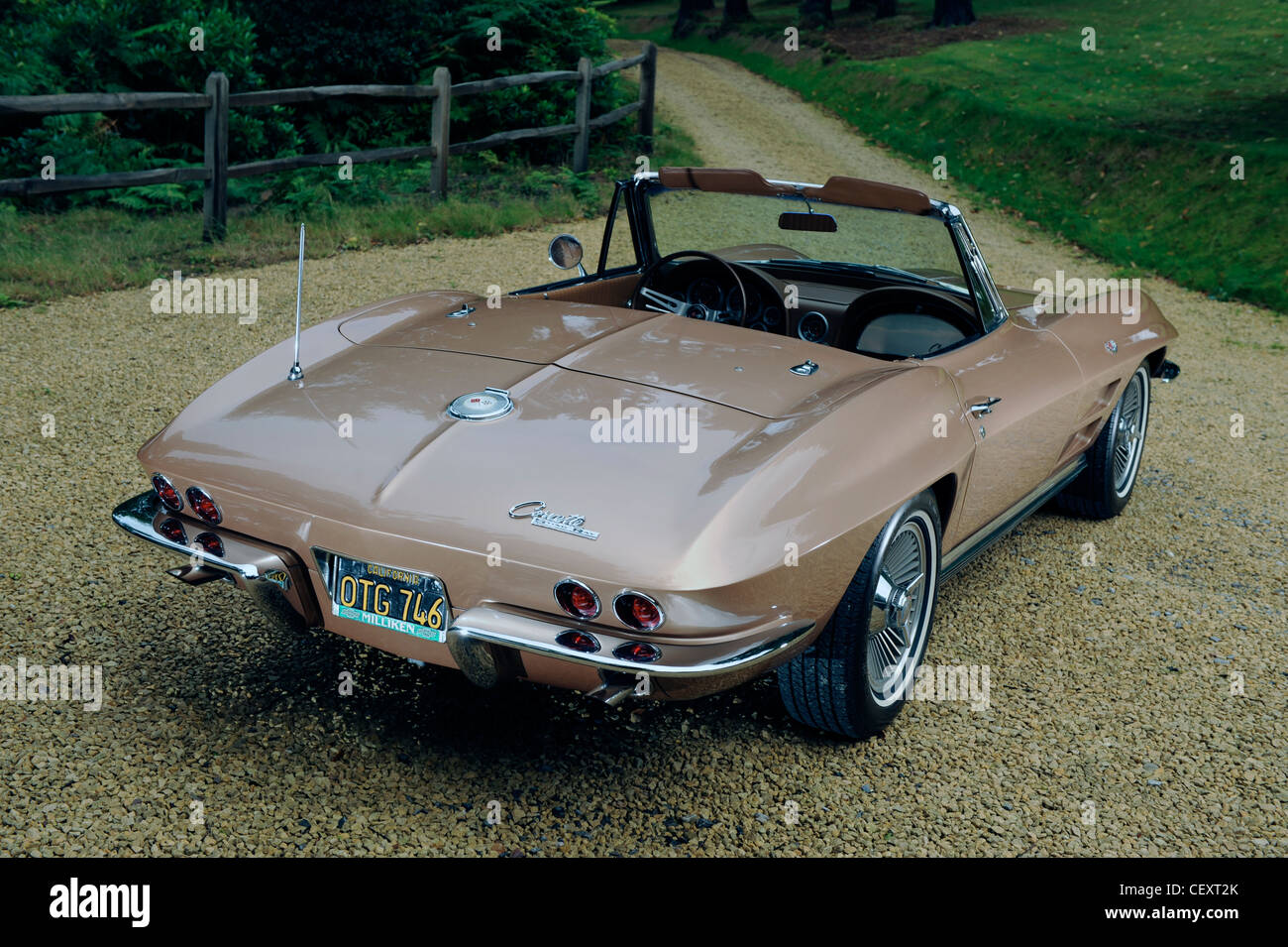 1964 Chevrolet Corvette Stingray convertible Stock Photo