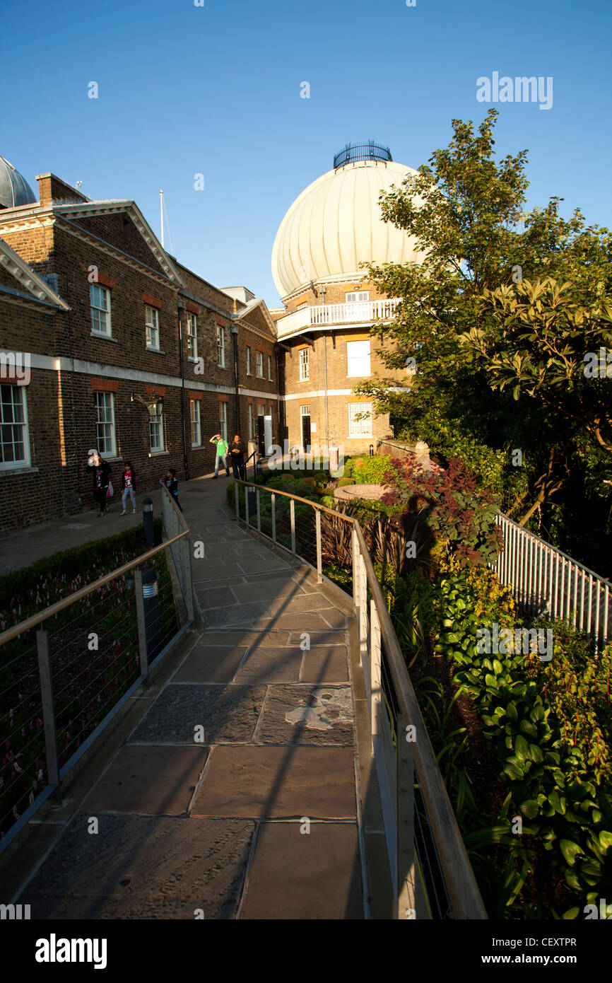 A view of the Royal Observatory in Greenwich Park Stock Photo - Alamy