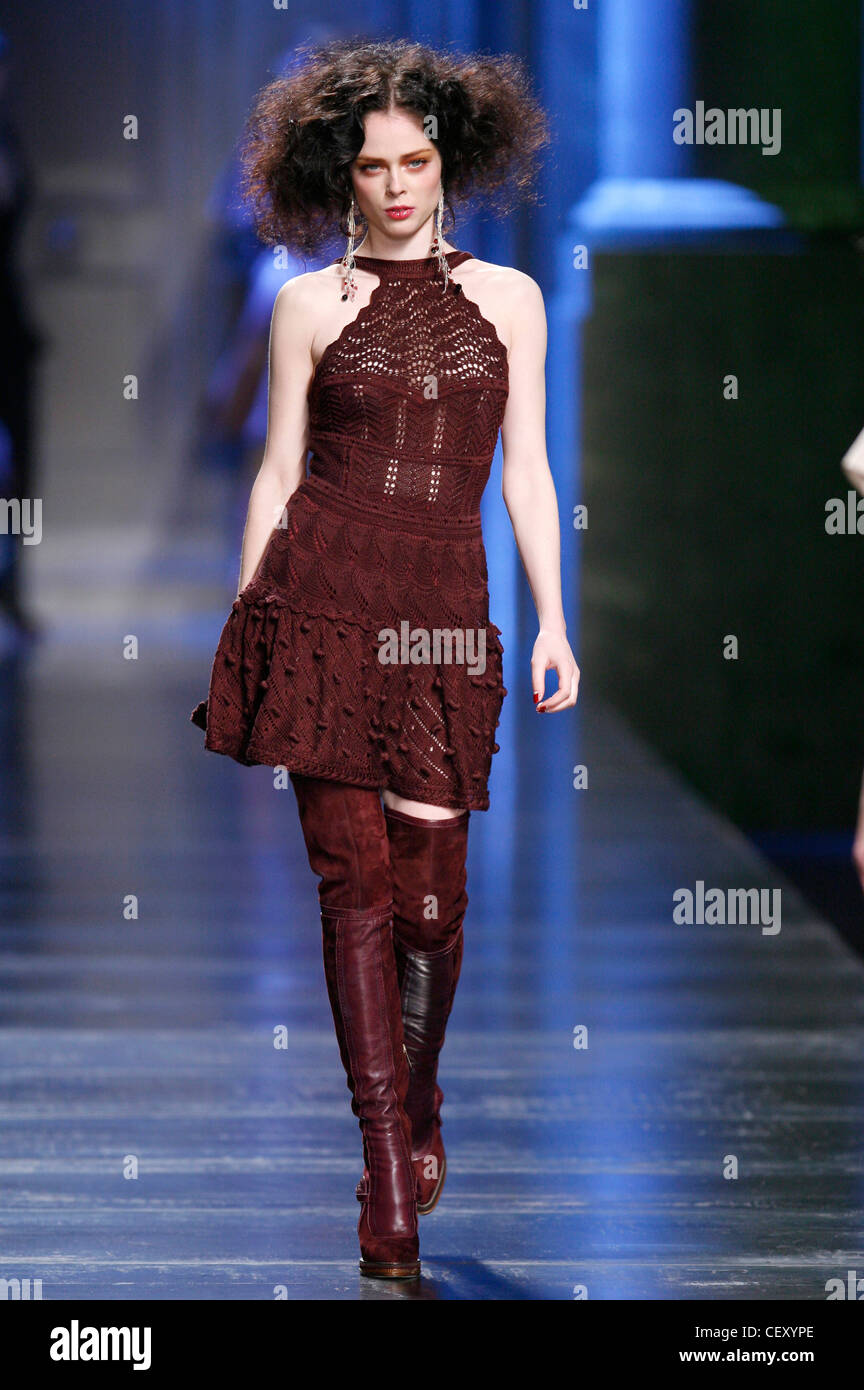 Christian Dior Paris Ready to Wear Autumn Winter Canadian model Coco Rocha,  wearing a brown halterneck knitted dresss, brown Stock Photo - Alamy