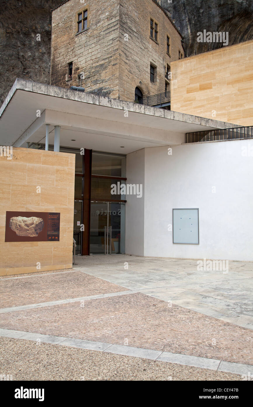 The Musée national de Préhistoire at LesEyziesdeTayac Stock Photo Alamy The Musée national de Préhistoire at LesEyziesdeTayac Stock Photo Alamy