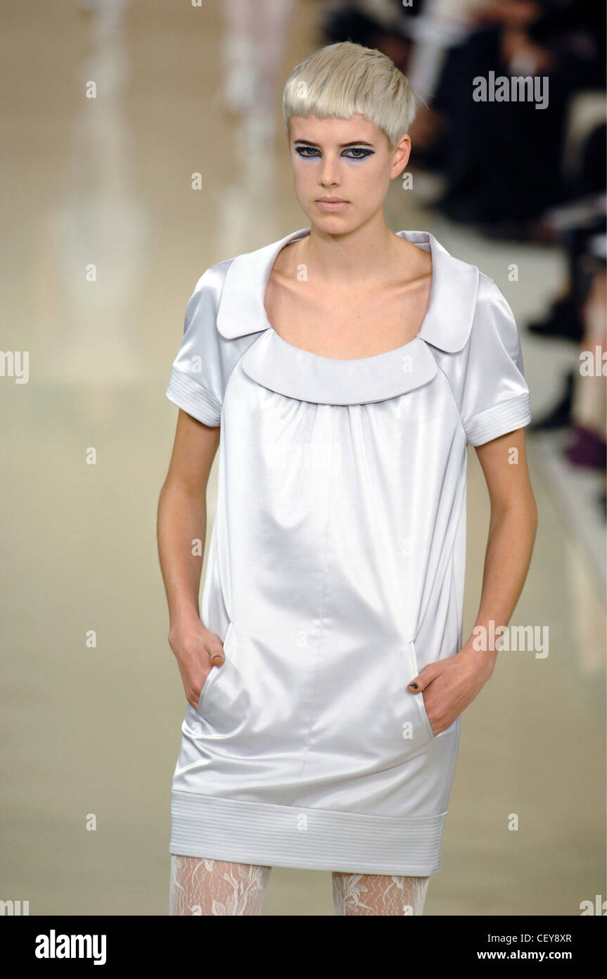 Karl Lagerfeld Paris Spring Summer Ready To Wear Female Short