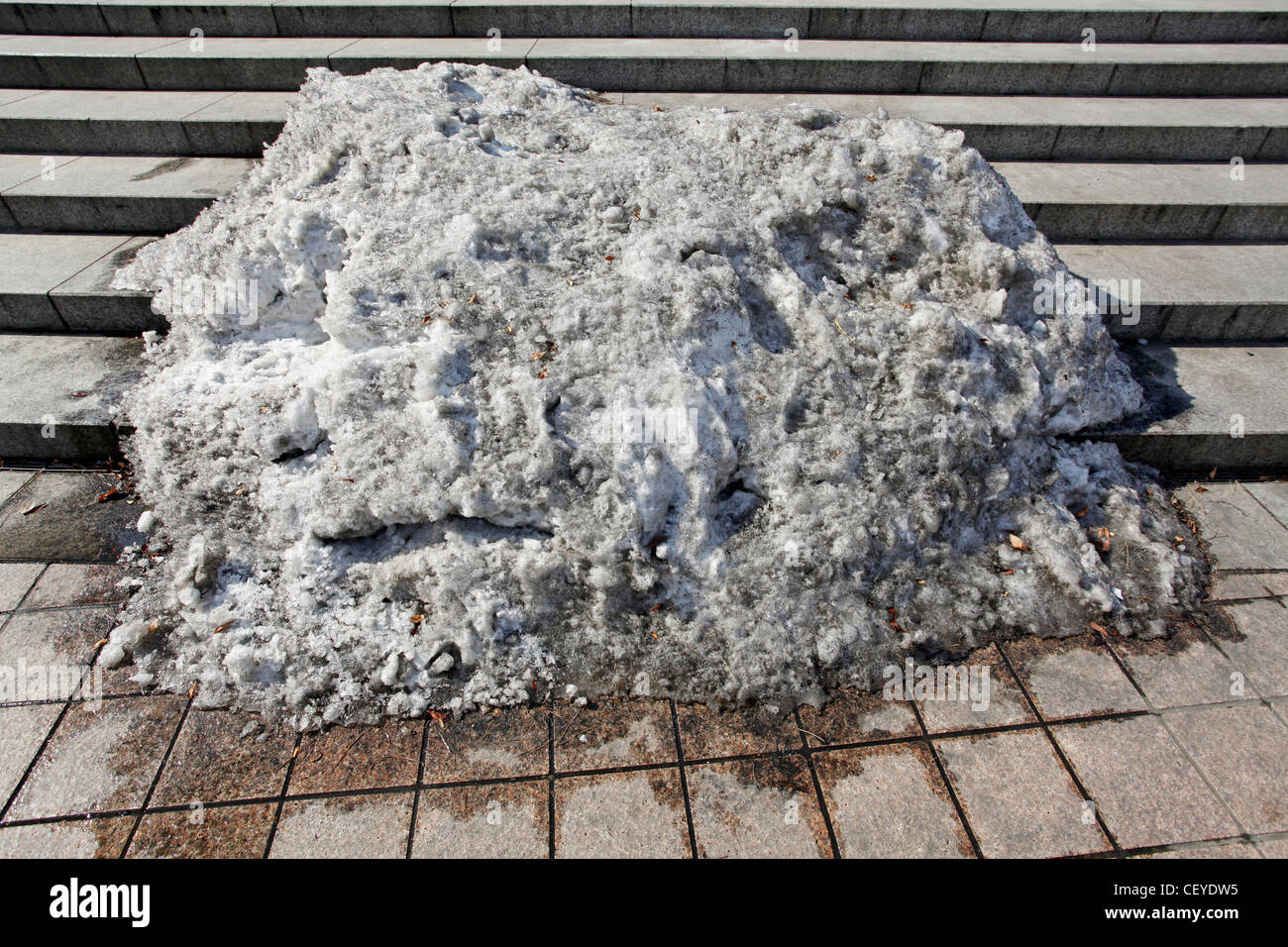 Melting Pile Of Snow In The Street In Seoul South Korea Stock Photo Alamy