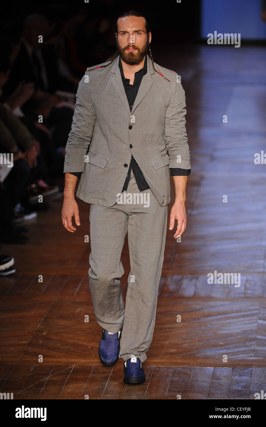 Adam kimmel hi-res stock photography and images - Alamy