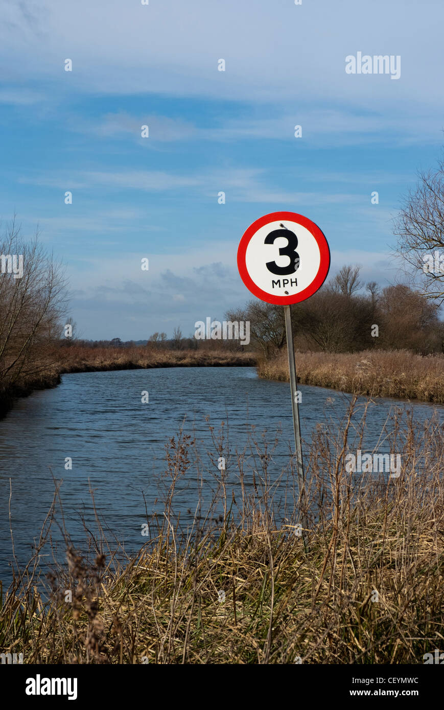 Uk national speed limit sign hires stock photography and images Alamy