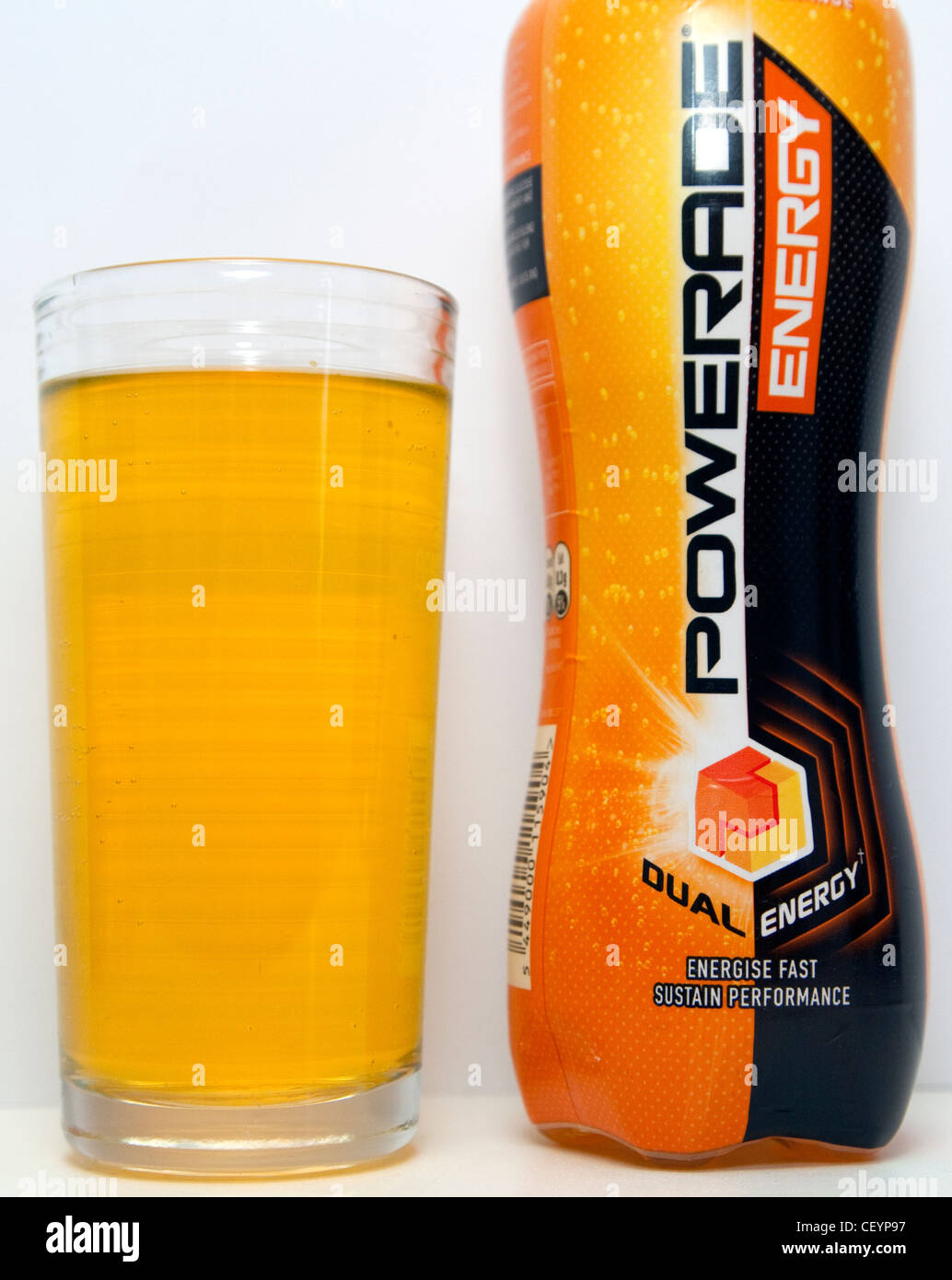 Powerade bottle hi-res stock photography and images - Alamy