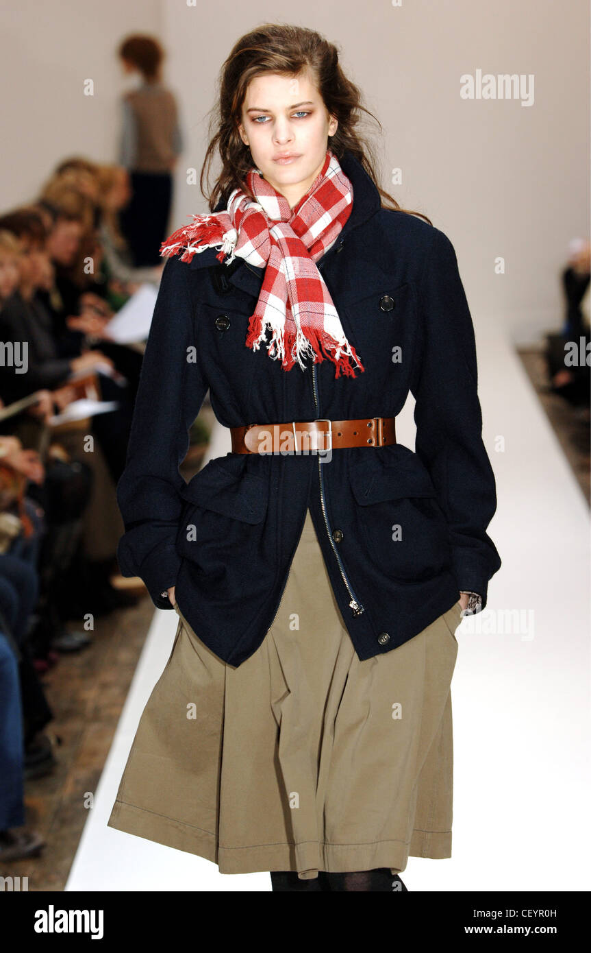 Margaret Howell London Ready to Wear Autumn Winter Brunette female