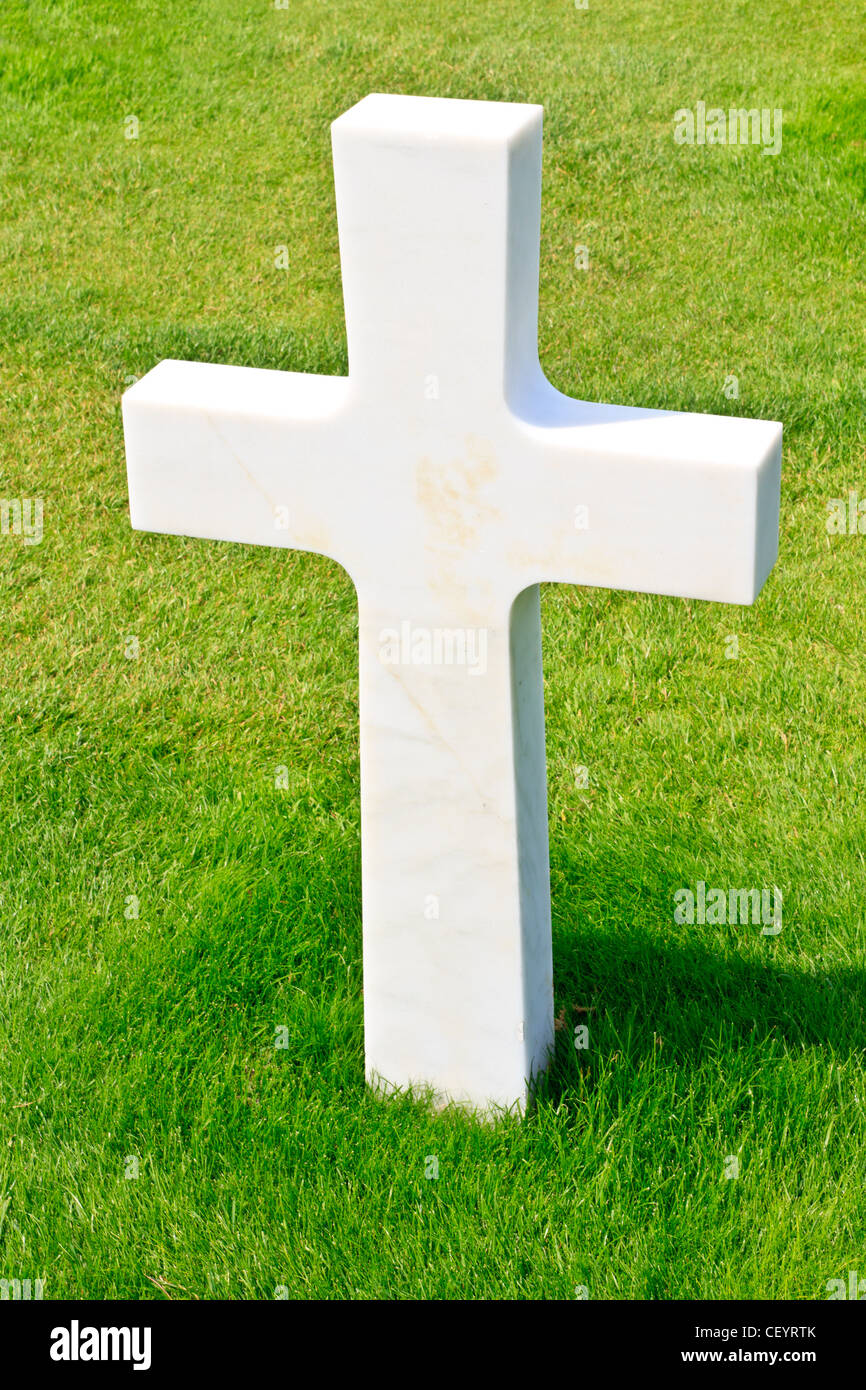Marble Cross of fallen Soldier, American War Cemetery near Omaha Beach, Normandy (Colleville-sur-Mer) Stock Photo