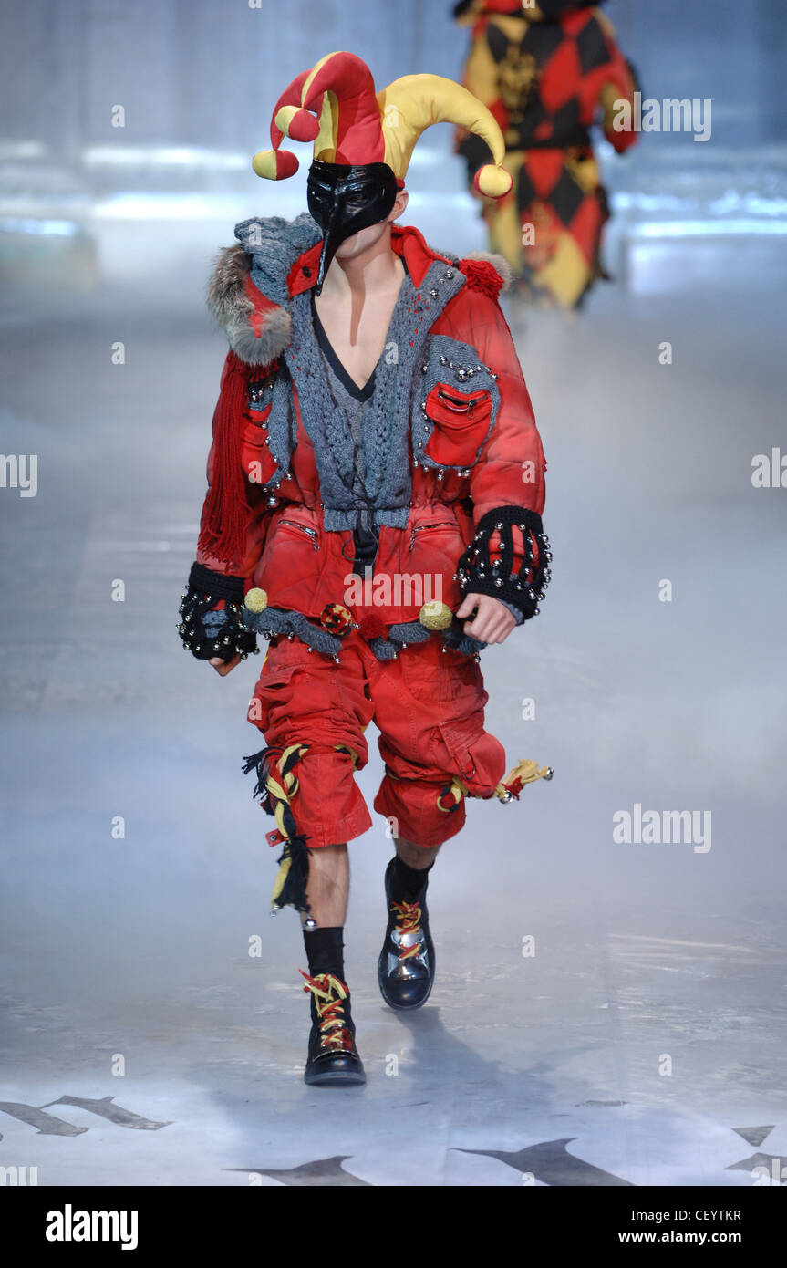Galliano Paris Ready to Wear Autumn Winter Joker Clown outfit Stock Photo -  Alamy