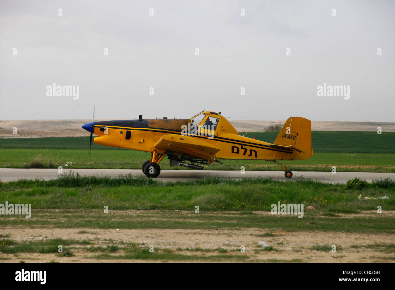 An Ayres S2R-T45 Turbo Thrush agricultural aircraft preparing for takeoff in Sde Teiman airfield in southern Israel Stock Photo